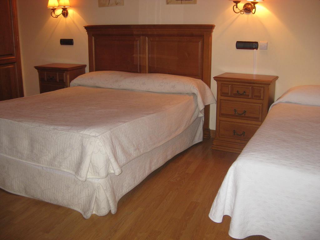 Puerta Del Sol Otel Ciudad-Rodrigo Dış mekan fotoğraf
